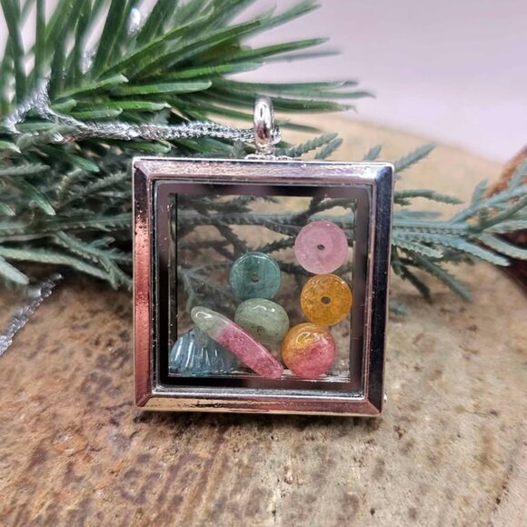 Nature Tourmaline Beads Filled Openable Floating Locket Necklace - Picture 7 of 9